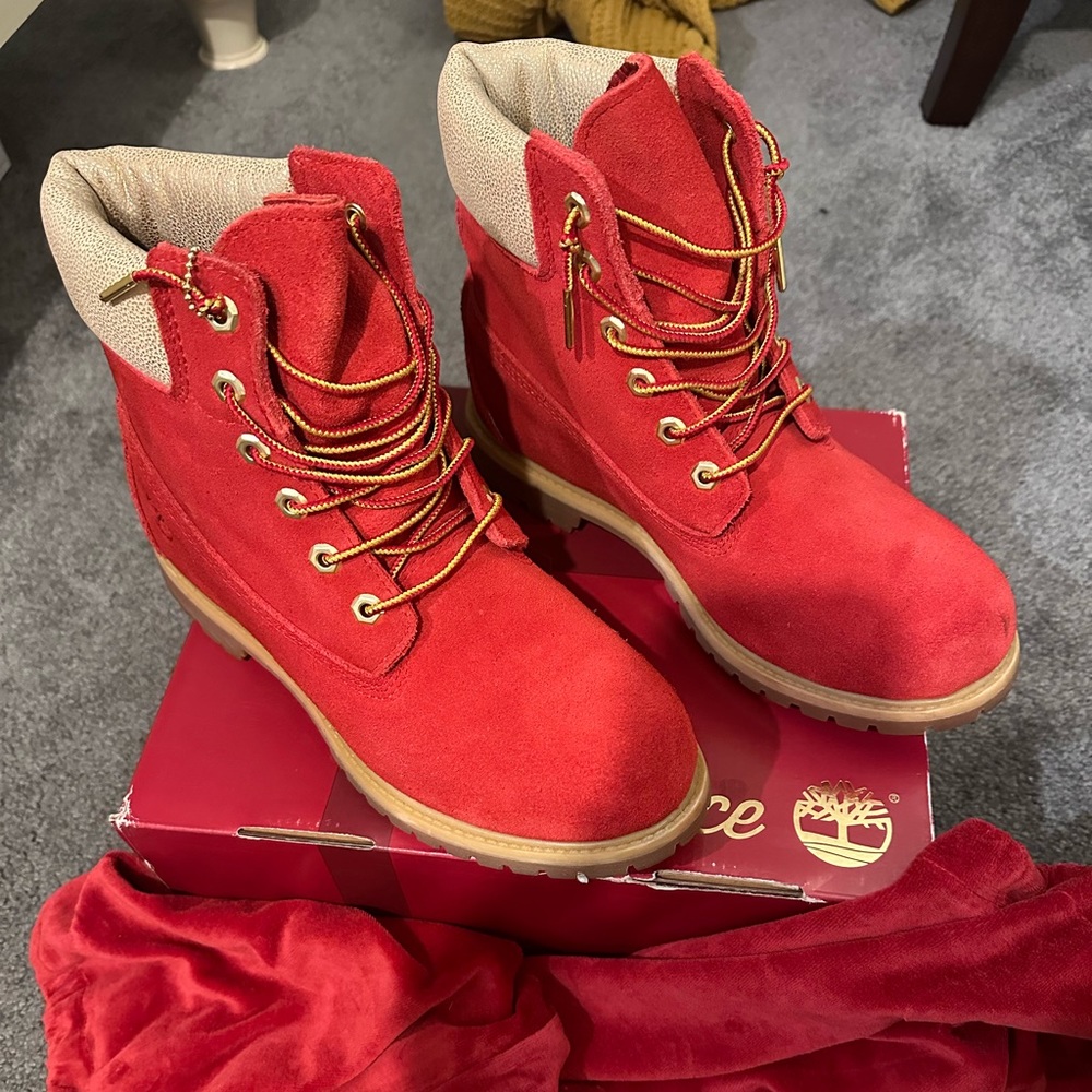 6” Limited Edition Naughty or Nice Timberlands